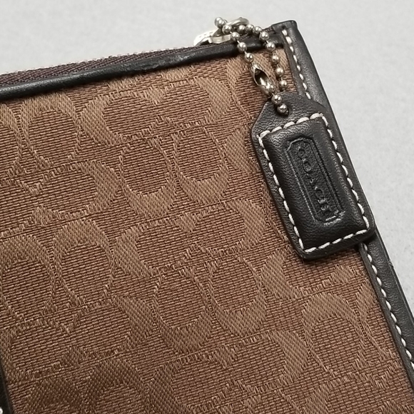 Coach Logo Cosmetic Bag, NWOT - Picture 3 of 7